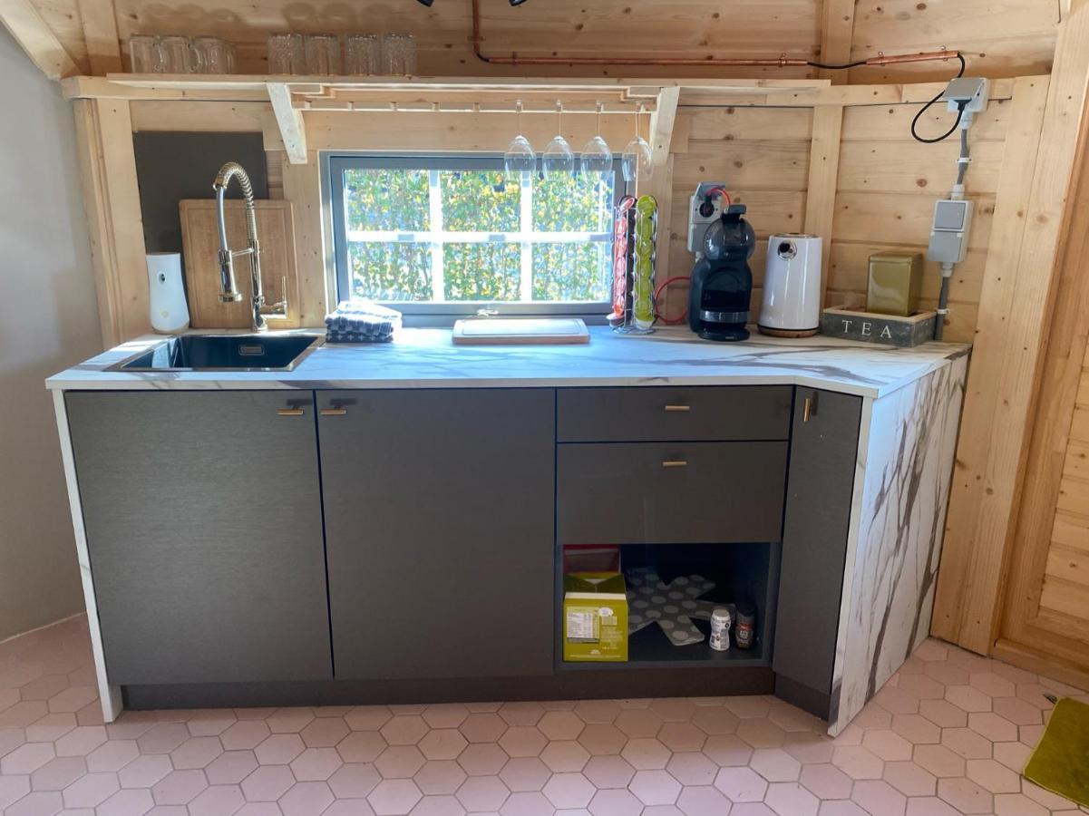 Luxe Finse Kota Met Jacuzzi En Saunabarrel De Zandhoef Eersel Exterior foto