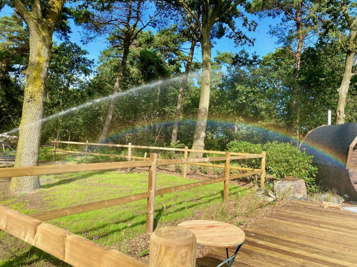 Luxe Finse Kota Met Jacuzzi En Saunabarrel De Zandhoef Eersel Exterior foto
